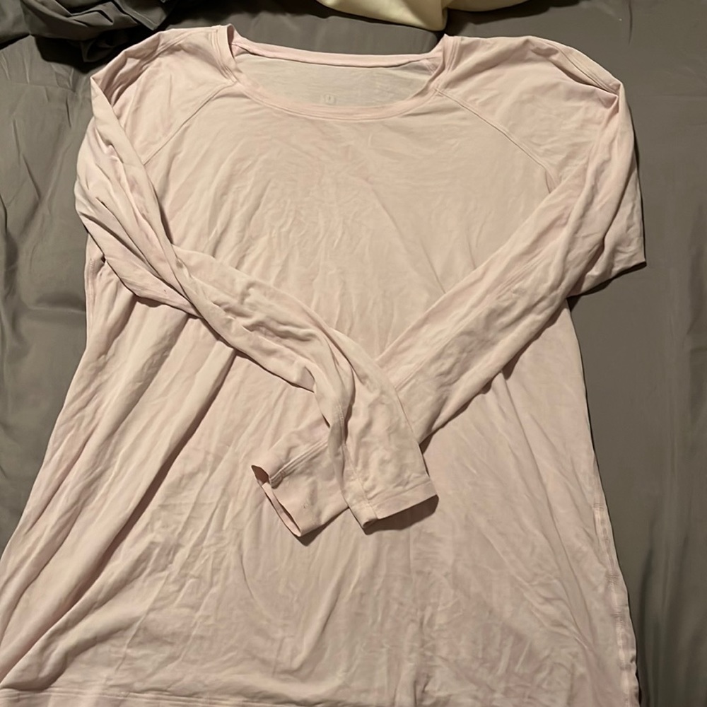 long sleeve lulu lemon shirt size 8